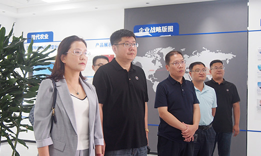接待日照政协领导莅临尊龙凯时人生就是博·中国集团旅行考察
